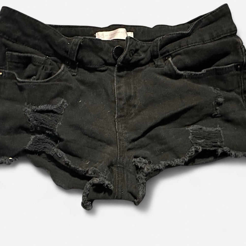 No Boundaries Black Jean Short Shorts Distressed Raw-Edge